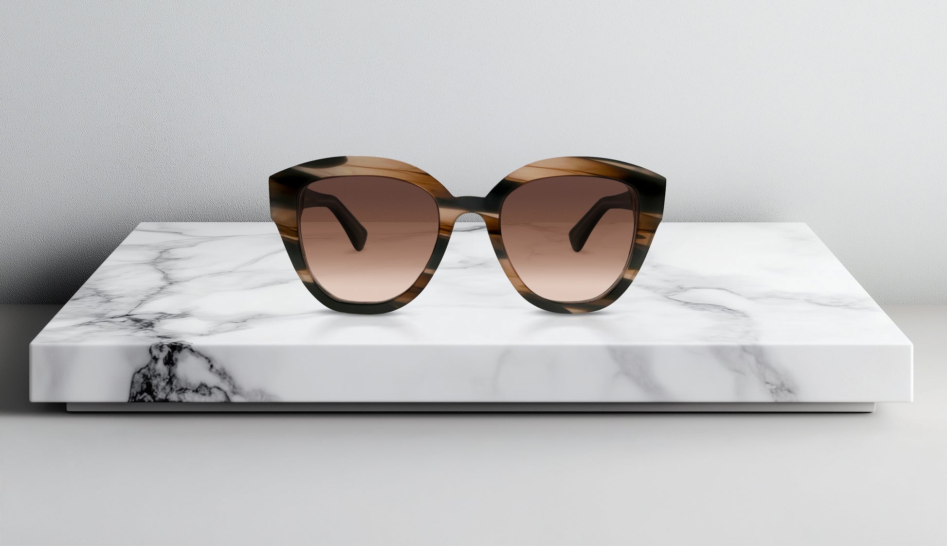 OPR Eyewear The Novembre Sun Sunglasses – Handcrafted Italian Frames in Tortoiseshell with Gradient Lenses