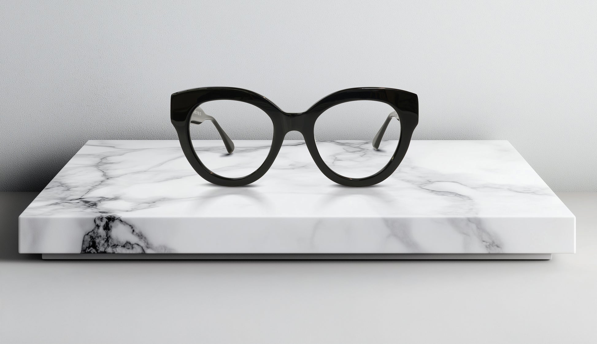 OPR The Guigno Eyeglasses – Chic cat-eye frames for women, lightweight design & all-day comfort